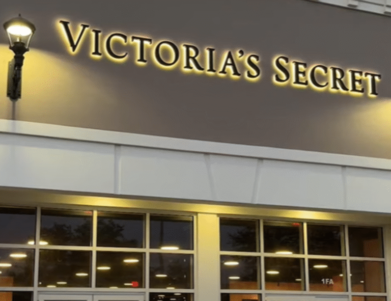 The backup of Victoria’s Secret’s US website following a security incident