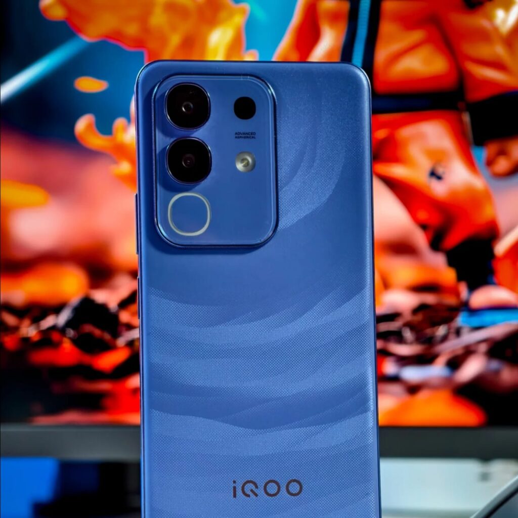 iQOO Z10