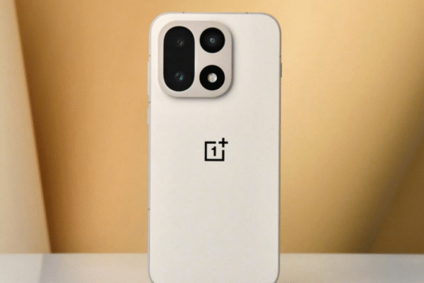 Update for OnePlus 15 India: October 29th is the date of the phone’s release! The website launches