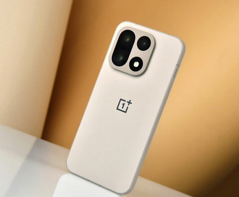 OnePlus 15